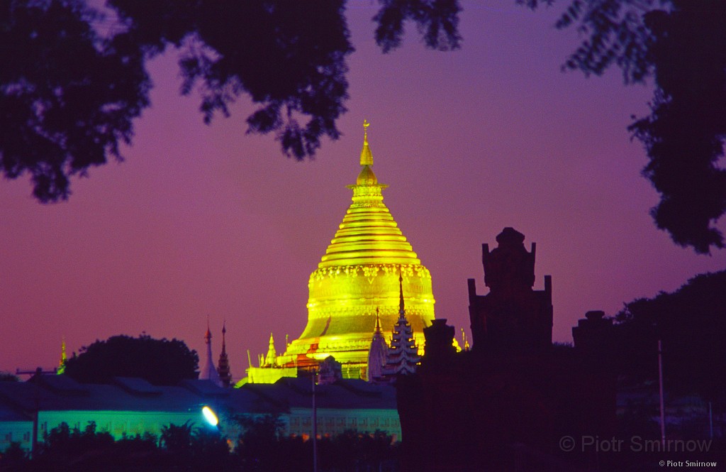 Birma-ScrHDsRGB--4 (2).jpg