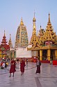 Sunrise at Shwedagon - ScrHDsRGB-2716