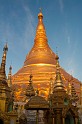 Sunrise at Shwedagon - ScrHDsRGB-2741