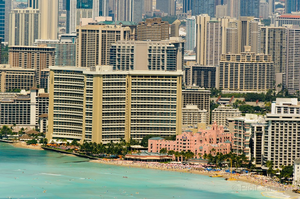 Hawaje-ScrHDsRGB-8888.jpg